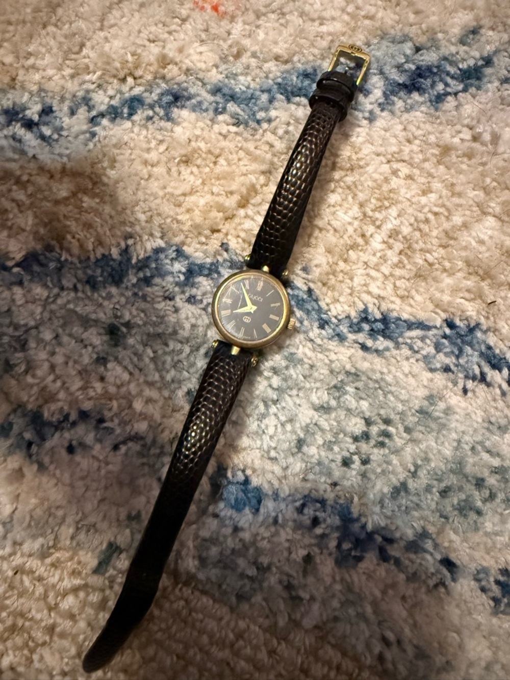 Gucci Black Dial Gold-Tone Round Leather Strap Watch - Picture 2 of 4